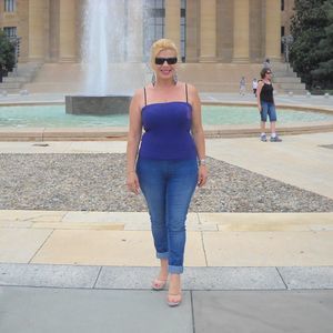 Meet your Posher, Lina